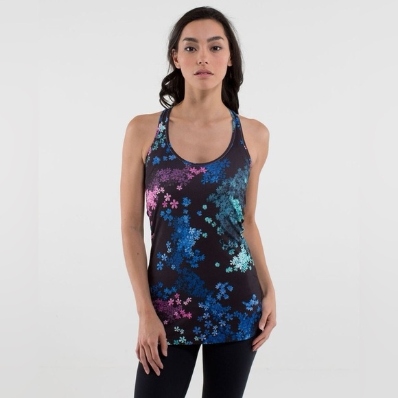 Lululemon Cool Racerback Tank Top Size‎ 6 Petal Pop Multi Black Floral. - Picture 2 of 9